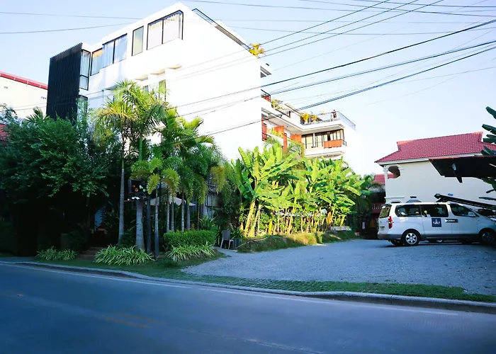 Palace & Hotel 4*