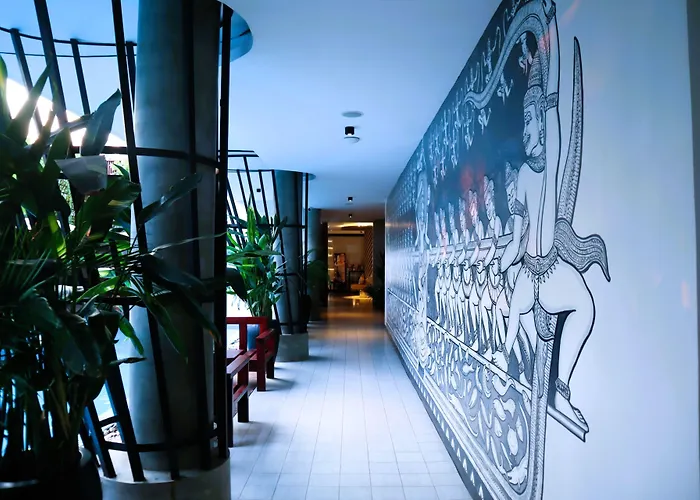 Palace & Hotel 4*